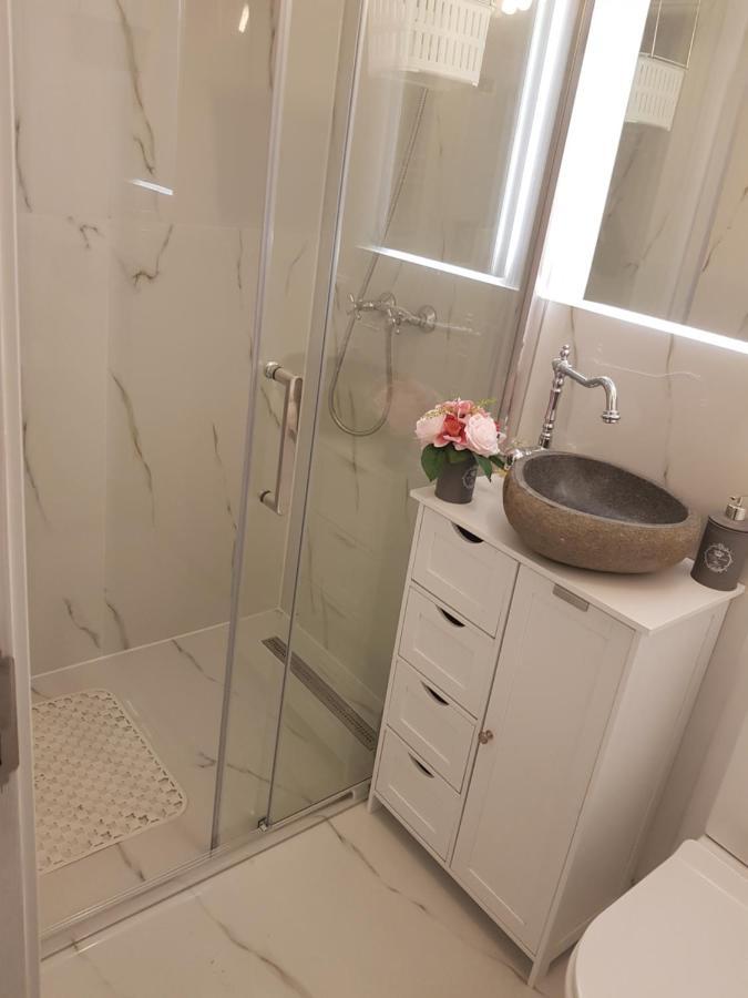 Duplex Marquis